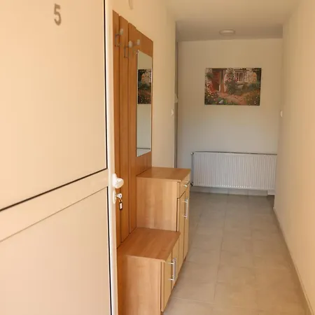 Apartament Rosica *