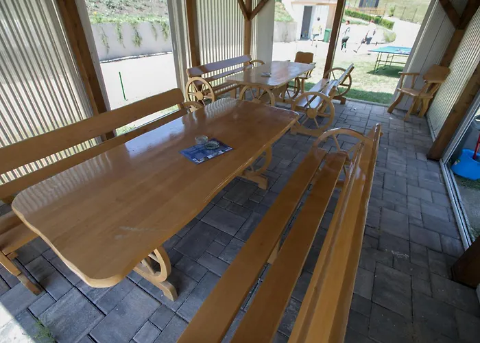 Daire Rosica Ribarska Banja